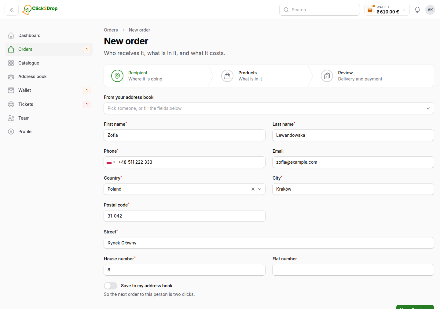 Step one of placing an order: who receives the parcel, with a picker for addresses saved earlier.